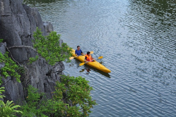 Lagoon Explorer