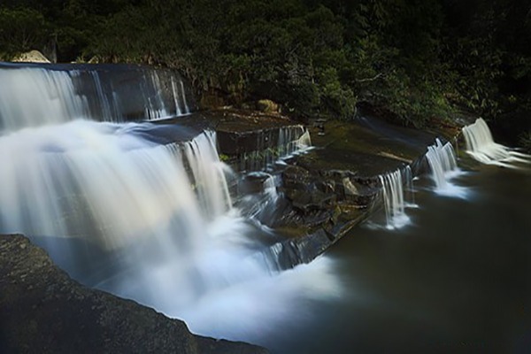 Bay Tang Waterfall – An Mysterious Land Of Western Nghe An